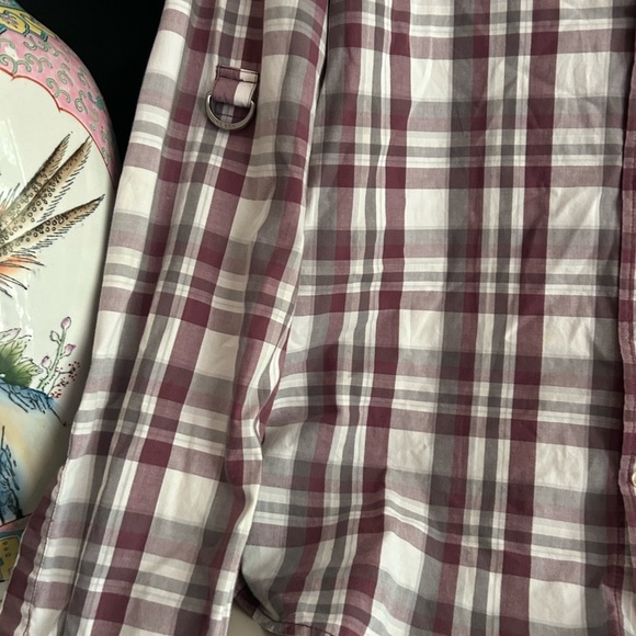 Guess Maroon and White Plaid Casual Shirt XL Embroidered - Picture 6 of 16
